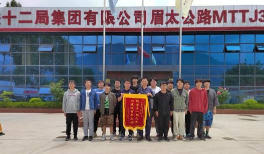 9a07dc1698b9d869c175383ce978416